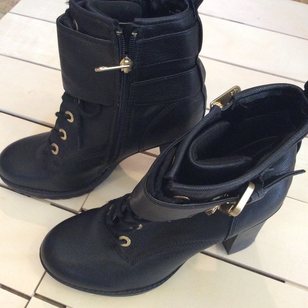 Zip And Lace Up Buckled Guess Combat Boots